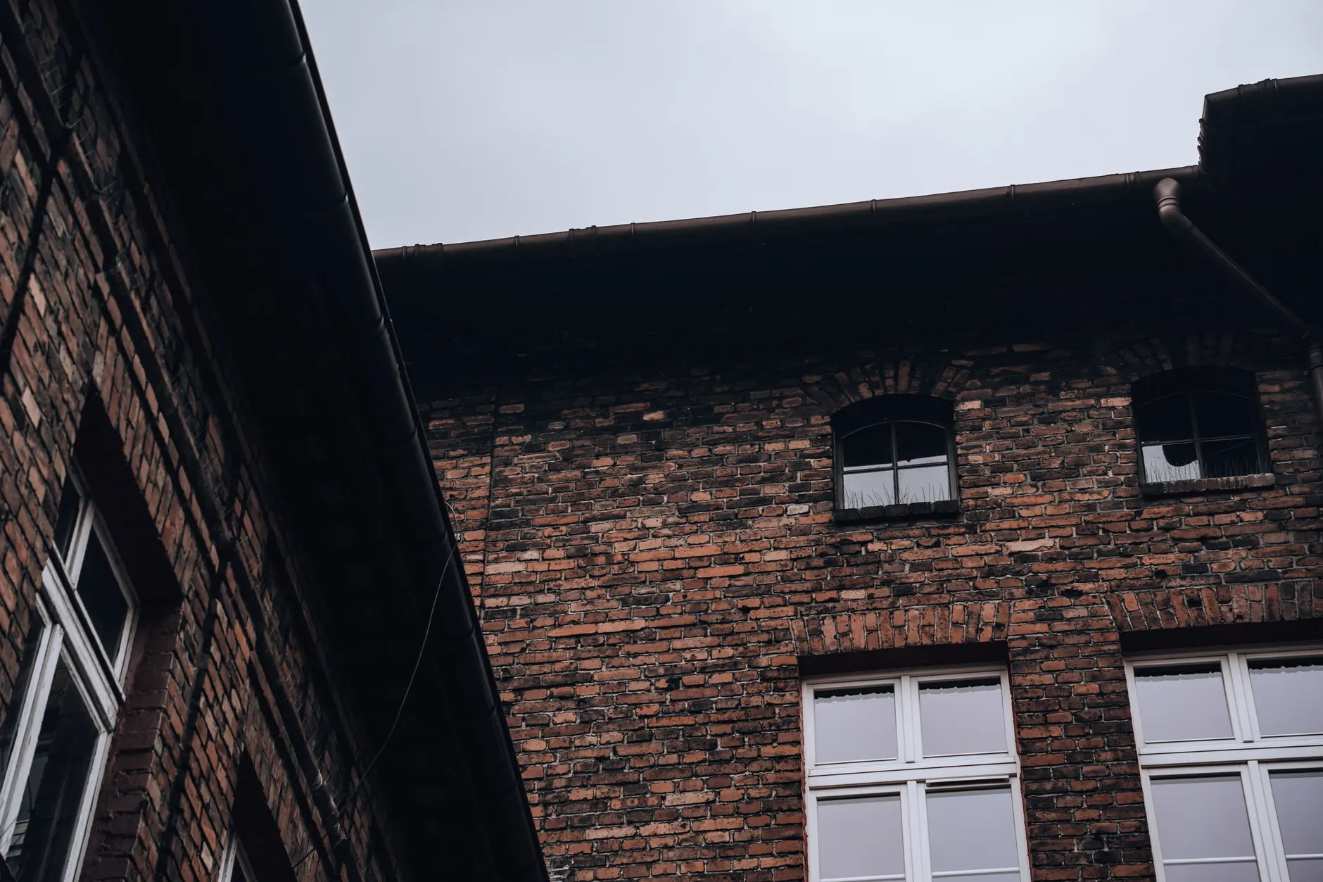 Guttering Repair, Realignment & Clearing